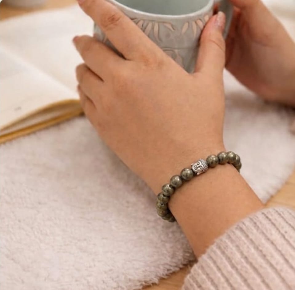 Abundance & Wellness Crystal Bracelet - Image 2